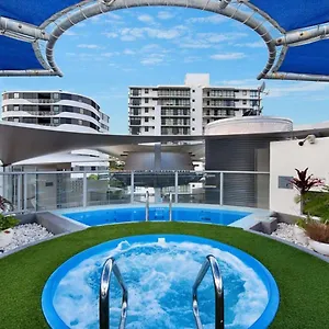 Club Paradise 2 Bedroom Apartment Mooloolaba