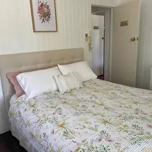 Bed & Breakfast Noosa Hinterland Escape