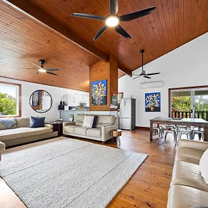 Mayfield 23 Holiday home Alexandra Headland